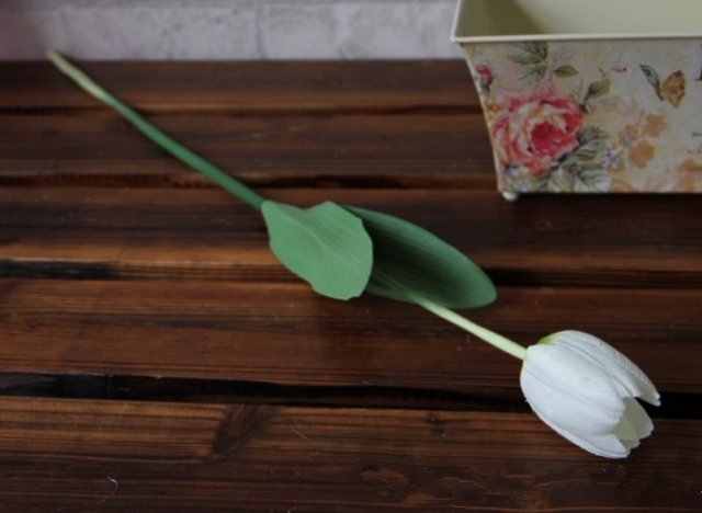 Single tulip emulation flower living room decoration fake flower